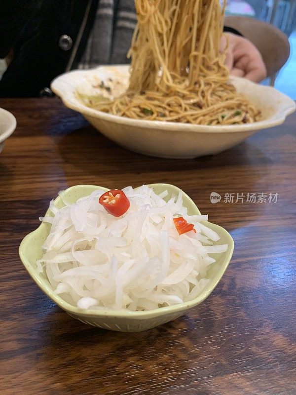 Minced pork noodles with chili oil sauce (臊子面) with the sichuan kimchi and soup